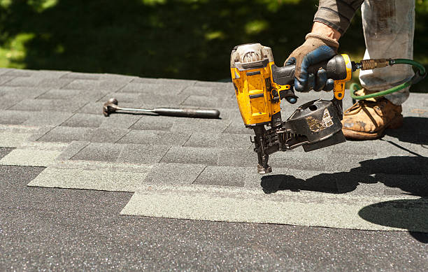 Best Commercial Roof Installation  in Pinconning, MI